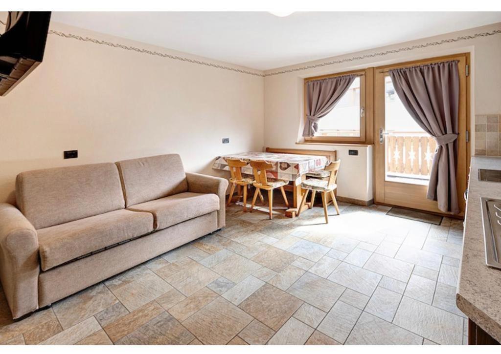 Ferienwohnung Casa Da Claudia Livigno Exterior foto