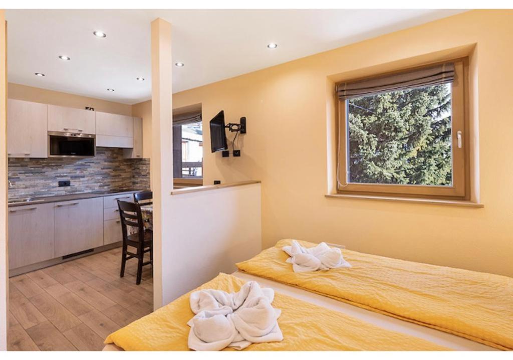 Ferienwohnung Casa Da Claudia Livigno Exterior foto